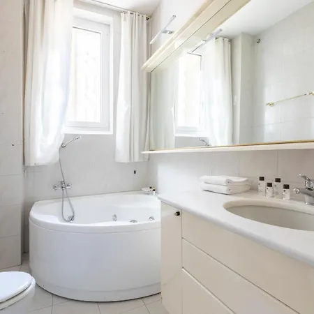 Aparthotel Sonder — Borghese Suites